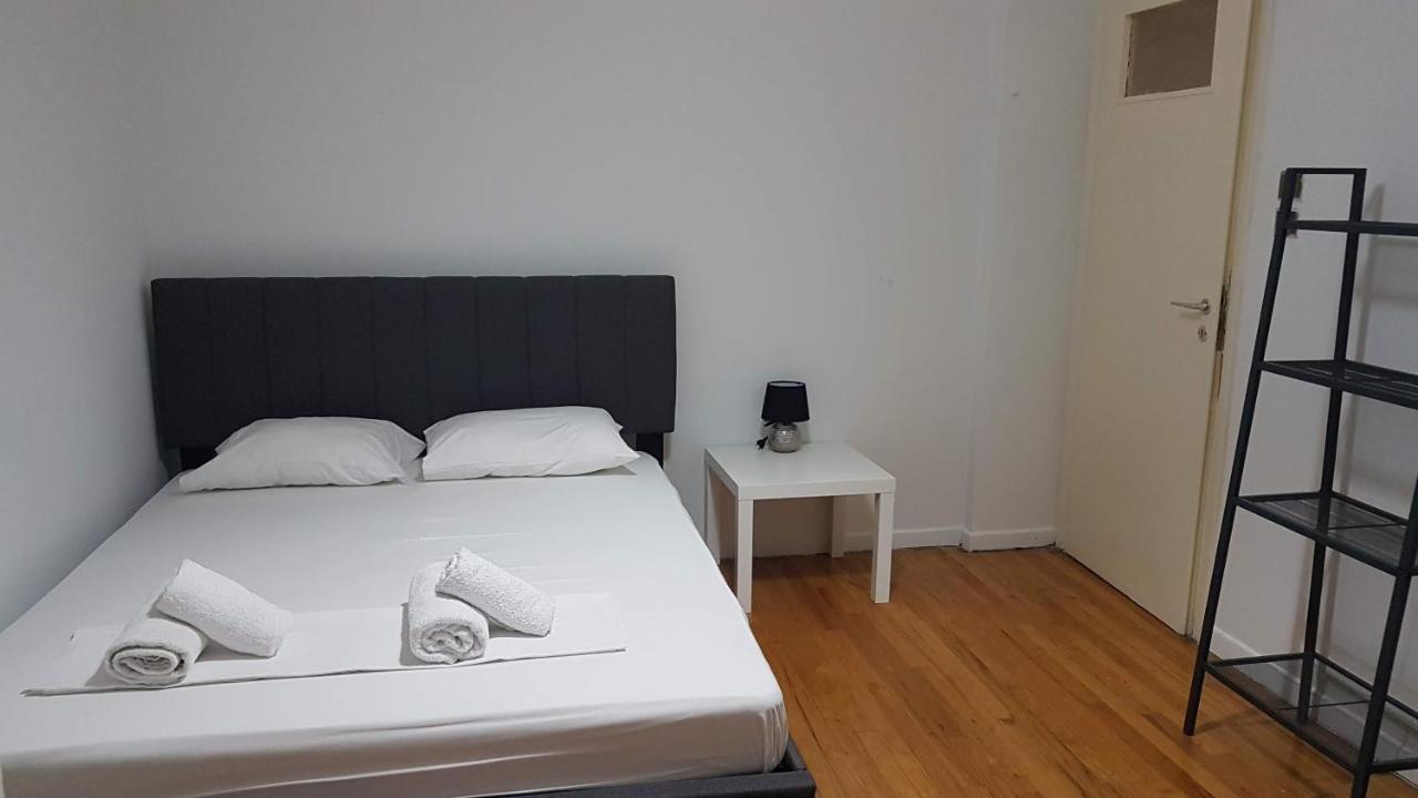 Olive Apartment- Athens Center, 4 Bd, 1.5 Bath 외부 사진